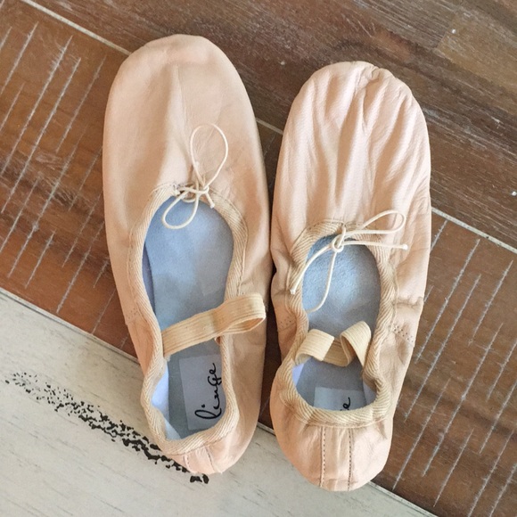 linge ballet shoes